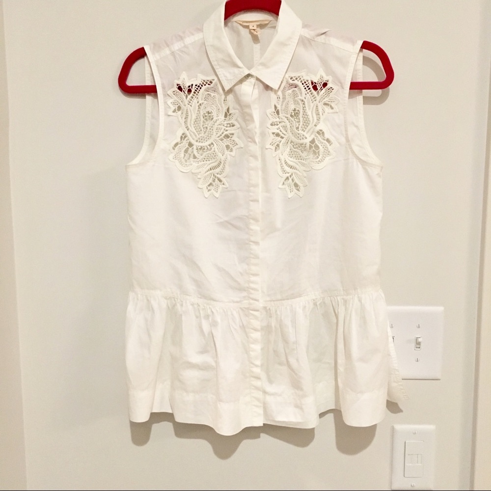 White Medallion Poplin Top - Picture 4 of 5